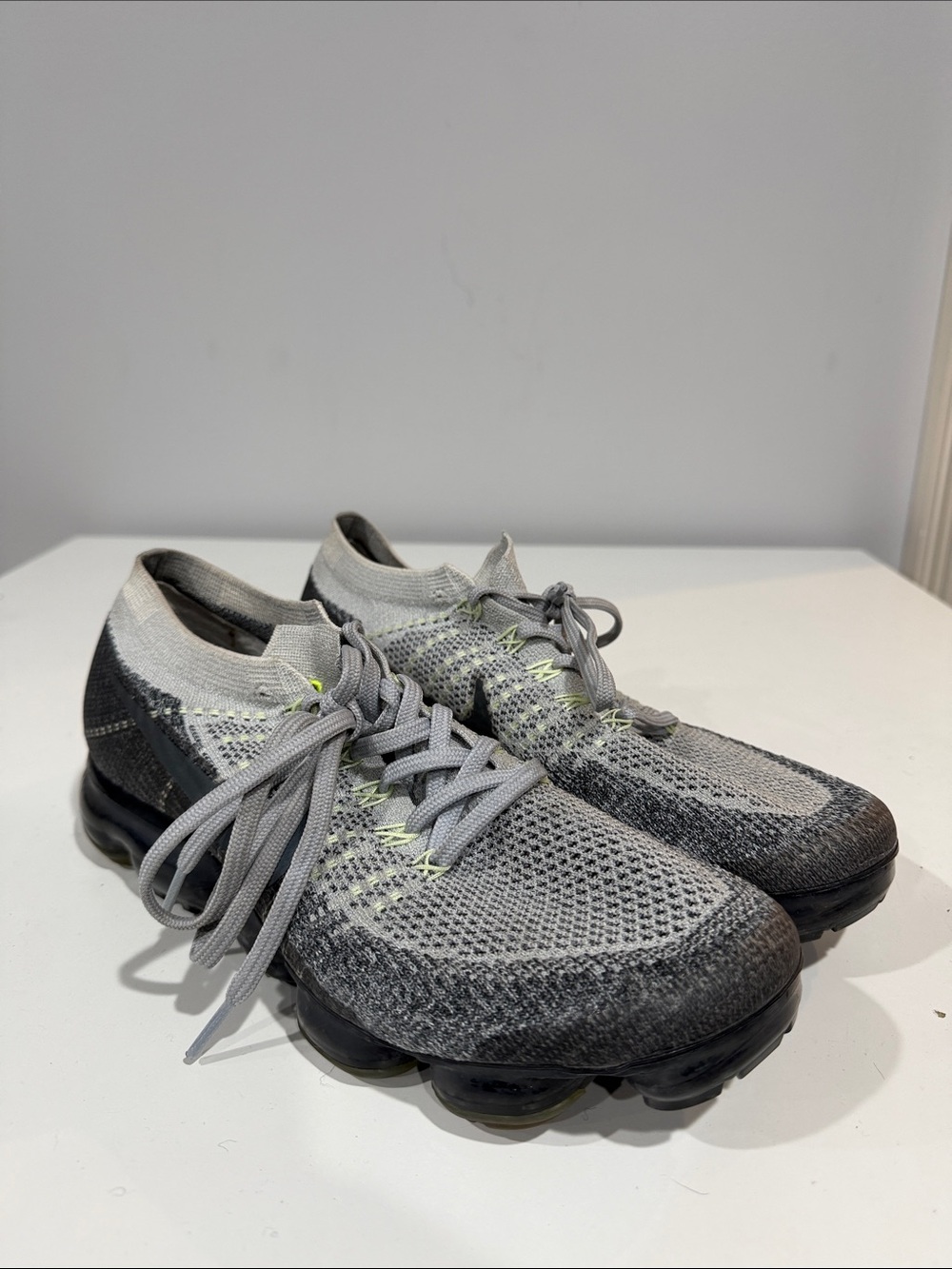 Nike Vapormax 10.5 Men's Grey Knit Running Sneakers - Lightweight Cushioning